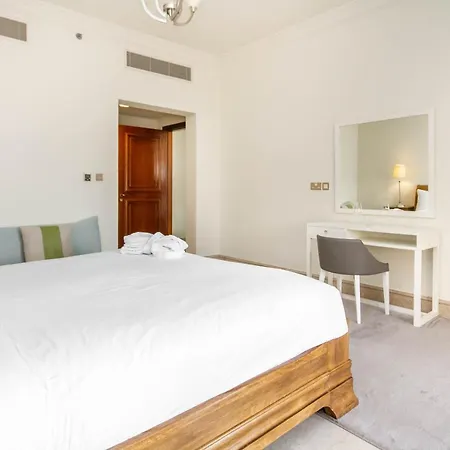 Bespoke Holiday Homes - Palm Jumeirah- 2 Bedroom Beach & Pool Access, South Residence Dubai Esterno foto