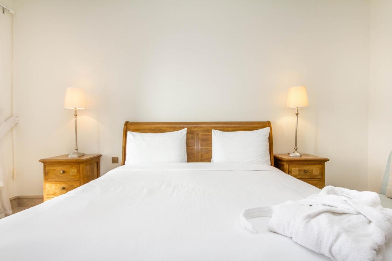 Apartamento Bespoke Homes - Palm Jumeirah- 2 Bedroom & Pool Access, South